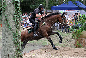 Sandillon-GN-2010 5826 copy