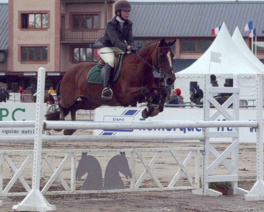 2003LamotteCso3