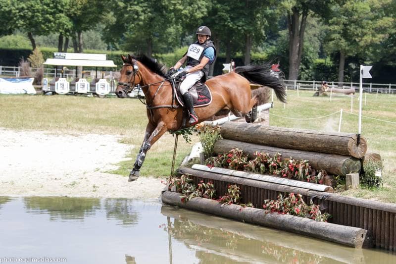 Blue Moun passe de la Pro4 au CIC** en une demi-saison